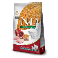 Сухий корм Farmina (Фарміна) Dog Low Grain Chicken Pomegranate Adult Medium & Maxi для дорослих собак середніх і великих порід з куркою і гранатом 2,5 кг